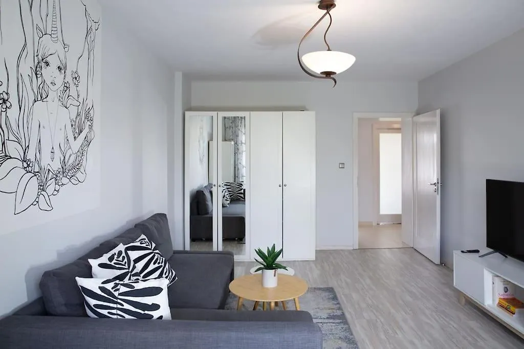 Bright Apartment By The Park & The River Wrocław Polska